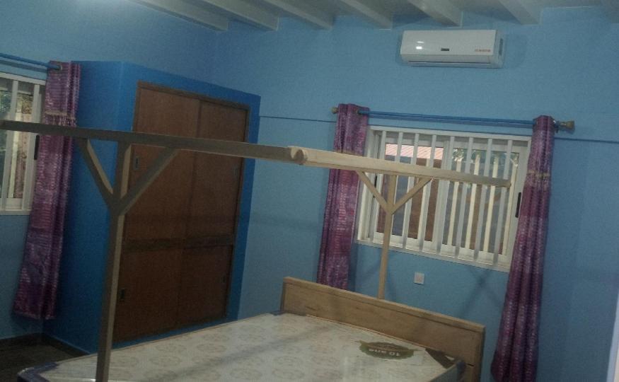 לומה Maison Charlotte Forever Chambre D'Hotes Chez Un Couple Belgo Togolais מראה חיצוני תמונה